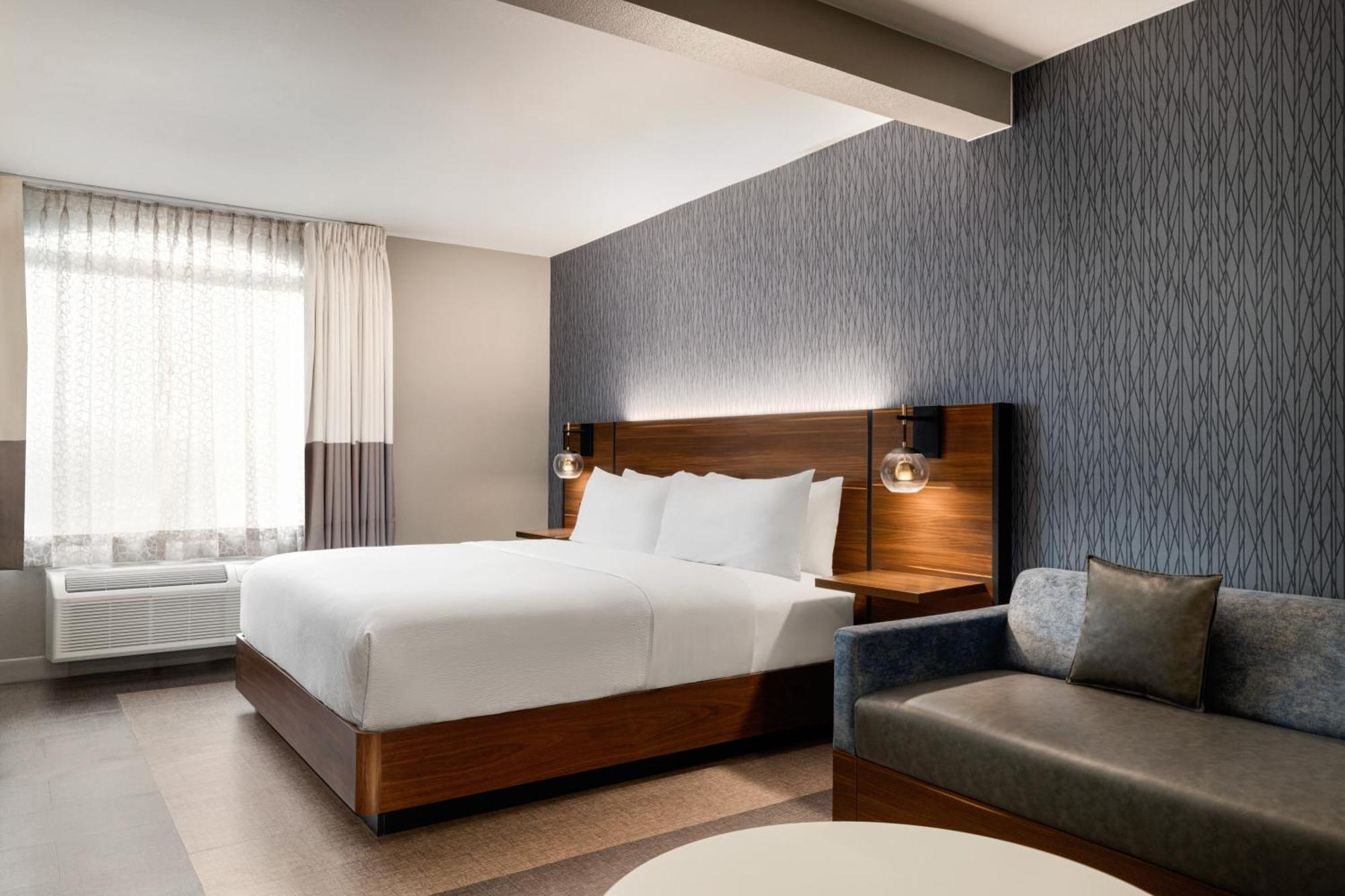 Four Points By Sheraton Columbus-Polaris Экстерьер фото